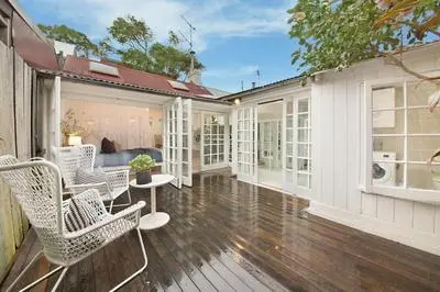 Paddington Garden Cottage with fast Wifi