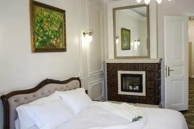 Del Rey Luxury