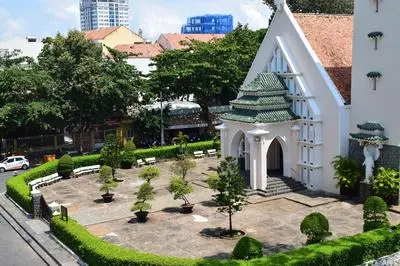 Joi Boutique Bãi Trước