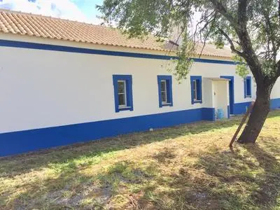 Casa da Pedra Azul