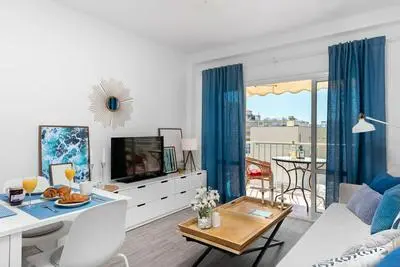 Cozy apartment next to the beach and Nerja center