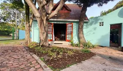 Cozy Cottage +/- 500m from the beach