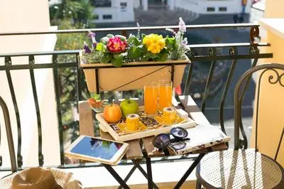 SARA LUXURY APARTMENT 1