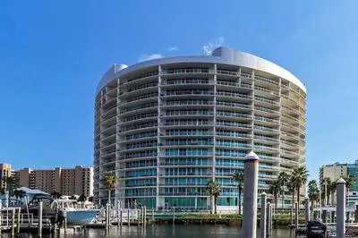 Bella Luna 810-Spectacular Views of Beach & Bay