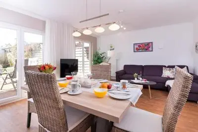 M5 Bungalow - Apartmenthaus Marienburger Str 4 - FERIENDOMIZIL HOLLICH