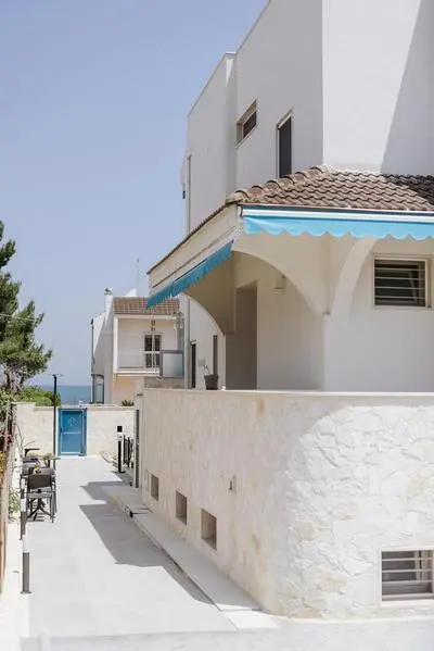 APULIA BLUE APARTEMENTS & B&B