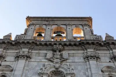 Casa dei Leoni Balcony on Piazza Duomo Ortigia