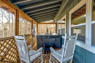 The pet friendly cub cabin