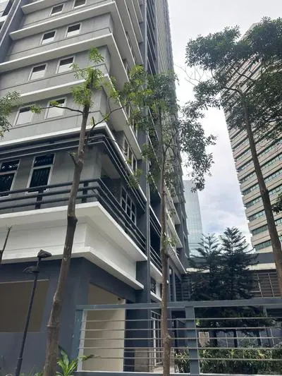 Luxury suite next to Shangrila and Westin Hotels