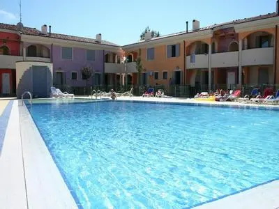Modern apartment with swimming pool