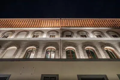 Luxury Apartments by Palazzo Portinari Salviati