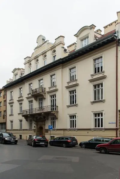 Vanilla Apartment 3