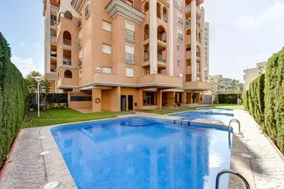Apartamento de Don Huberto, Los Locos