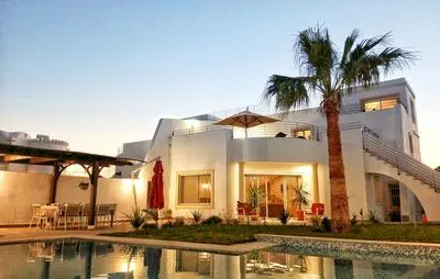Villa Kenais Sunset