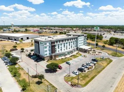 Holiday Inn Hotel & Suites Waco Northwest by IHG