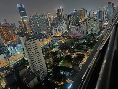 Omni Tower Nana Bangkok - Serviced Apartment on Sukhumvit Soi 4