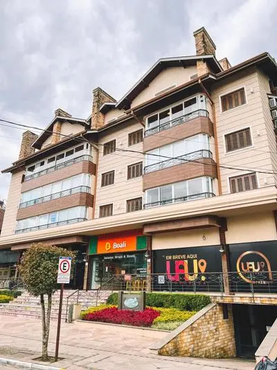 Apto a 3 minutos da Rua Coberta de Gramado