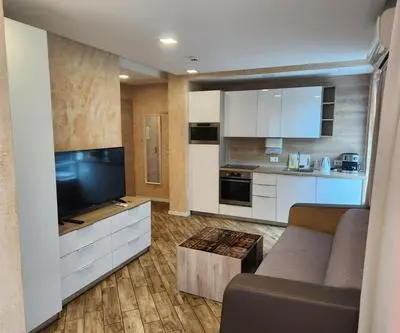 Colonel apartment dream