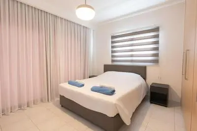 Fig Tree Blue Apartment-141