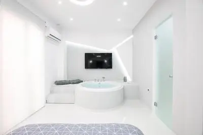 Cozy two-bedroom apartment in Athens