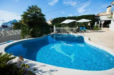 Apartamentos en la villa con el territorio común en Calpe