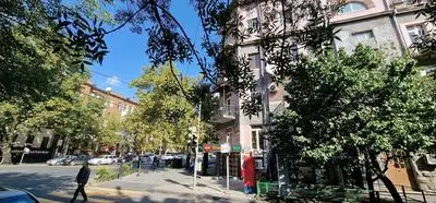 Spacious 2BR, Open Terrace, Walk to Republic Square