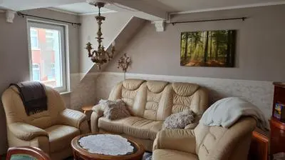 Pension Kapellenstraße - Ferienwohnung mit individueller Ausstattung - jedes Zimmer ist anders Komplette Küche
