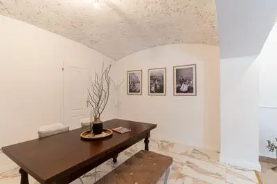 Fronto Apartment