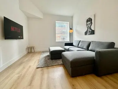 Fountain Apartment No 1 with Free parking