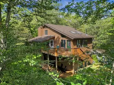 Serene & Fun Family Gem ~ Big Bass Lake Community!