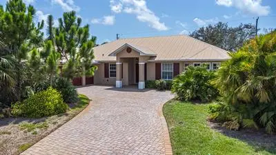 Naples entertainers dream home!