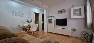 Piso familiar y con encanto
