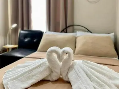 Inviting 2-Bed Apartment in Mandaluyong