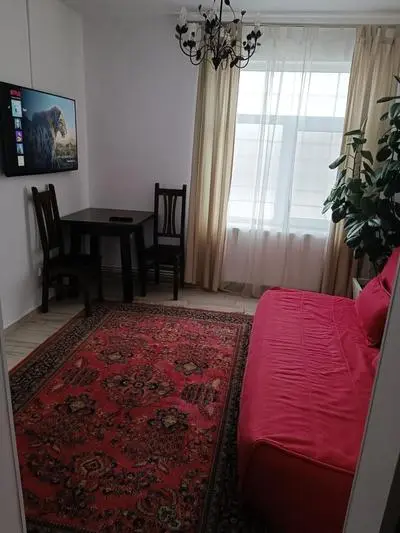 Apartament la casa in zona Mitropoliei