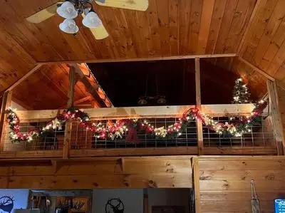 Heaven’s View Lodge, Pool, Pet Friendly