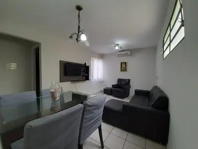Apartamento Moderno com Ar-Condicionado - LA08