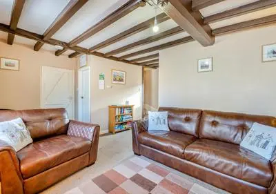 2 Bed in Whitby oc-w037