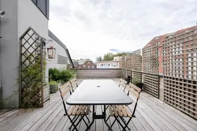 Beautiful penthouse with terrace Tour & Taxis