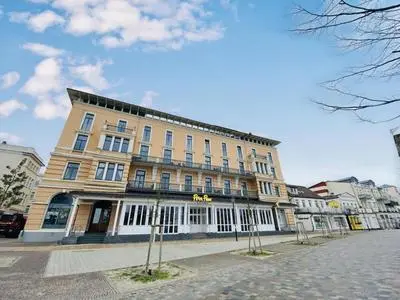 Berringer, Seestern, direkt an der Promenade