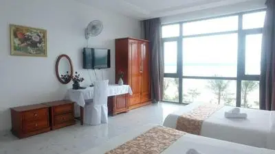 ROSE HOTEL