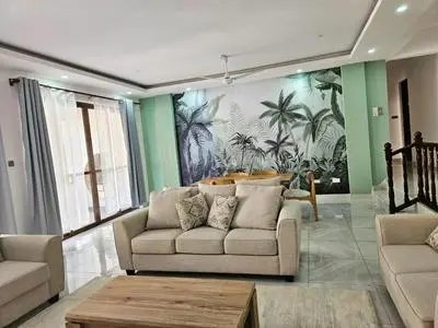3 bedroom with Sea Views in Nyali with pool,lift,Wifi