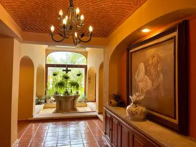 Mexican Style House in the Hotel Zone by Solmar Rentals