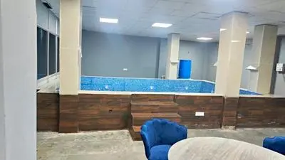 entire 4bhk flat wid swimming pool on NH8 Rajiv chowk gurgaon