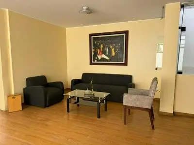 Apartamento de 2 habitaciones hasta 6 huéspedes en 2do piso