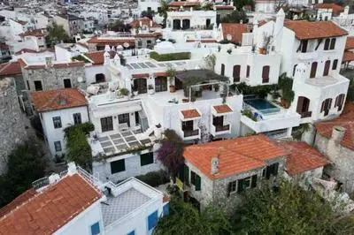 Castle81homes Pink - Sea view house