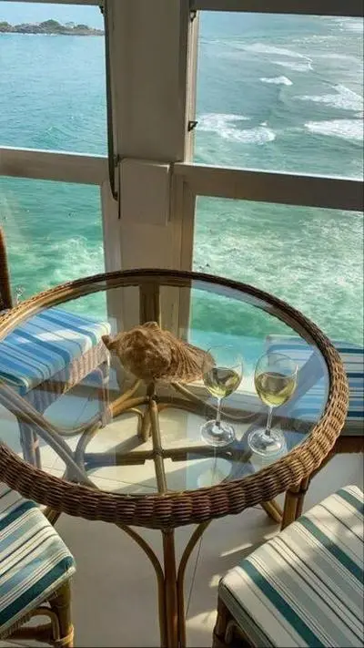 Apartamento com vista para o mar