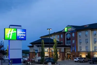 Holiday Inn Express & Suites Drayton Valley by IHG
