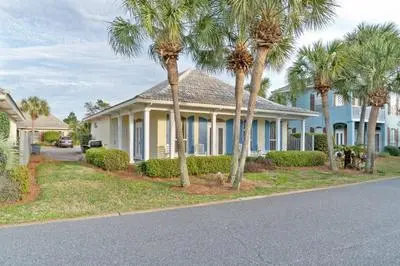 Blue Haven Point-Pet Friendly-Walk2Bch-Community Pool!
