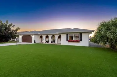 NEW! Cortez Cabana! Canal front home with heated pool & boat dock!