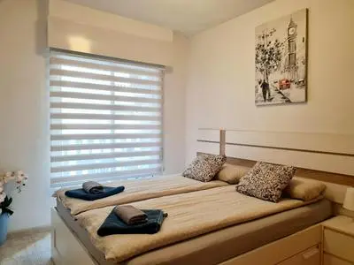 Apartments near Del Cura and Los Locos beaches
